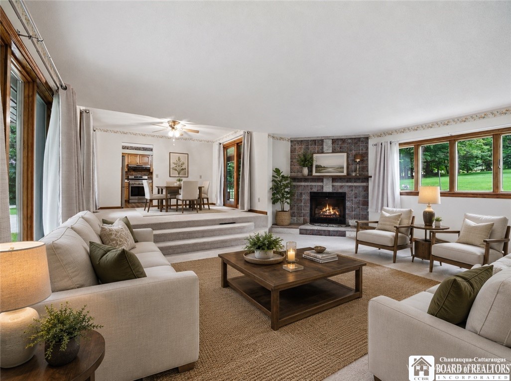 6309 Shorelands Drive