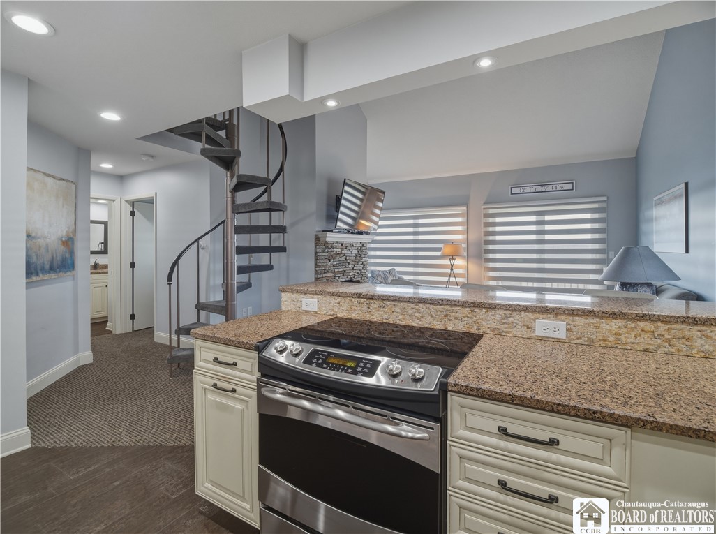 58 Cayuga Circle