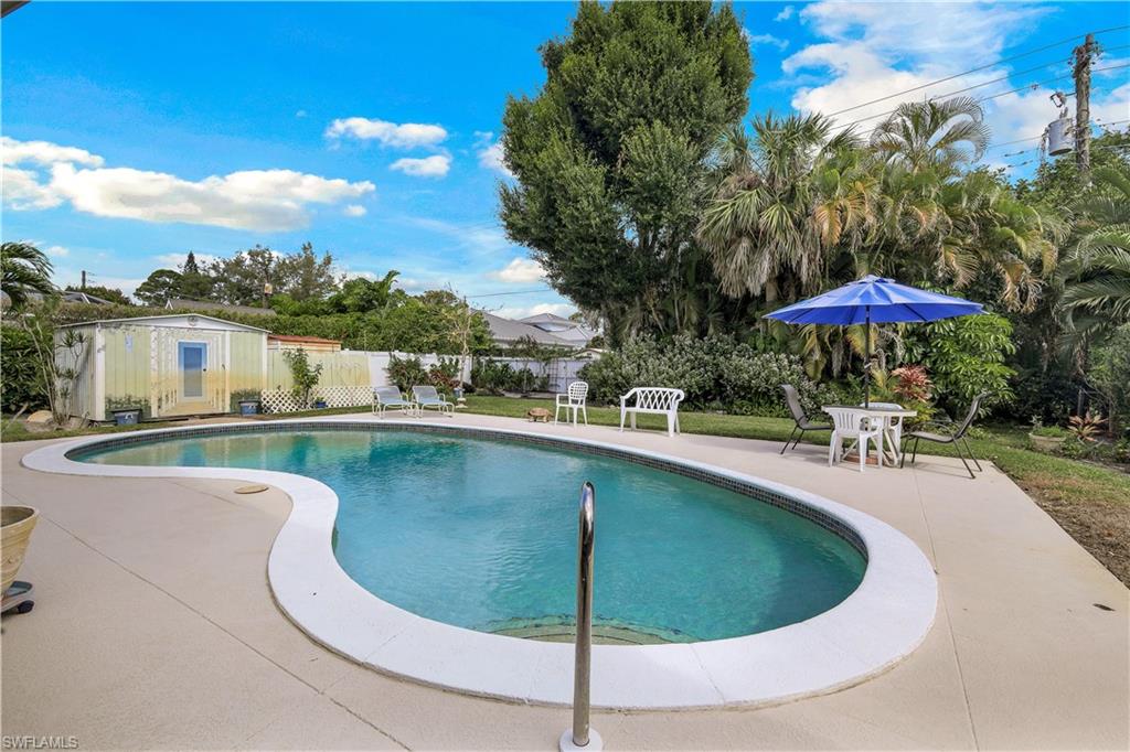 1157 Royal Palm DR