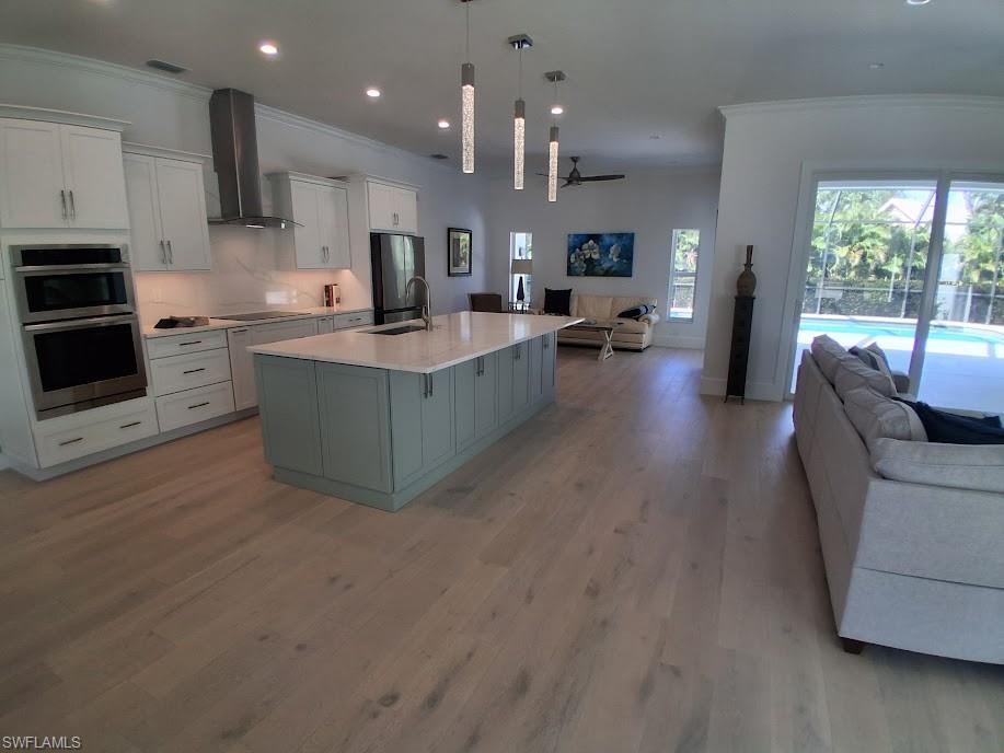 1909 Fairfax CIR