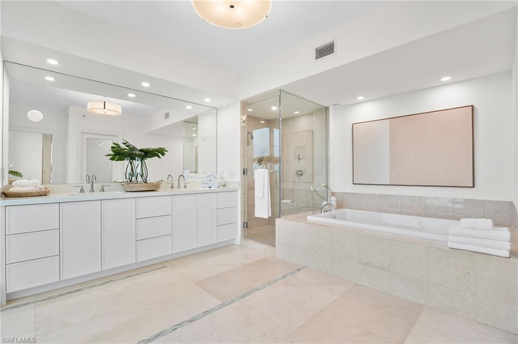 11125 Gulf Shore DR PH-1