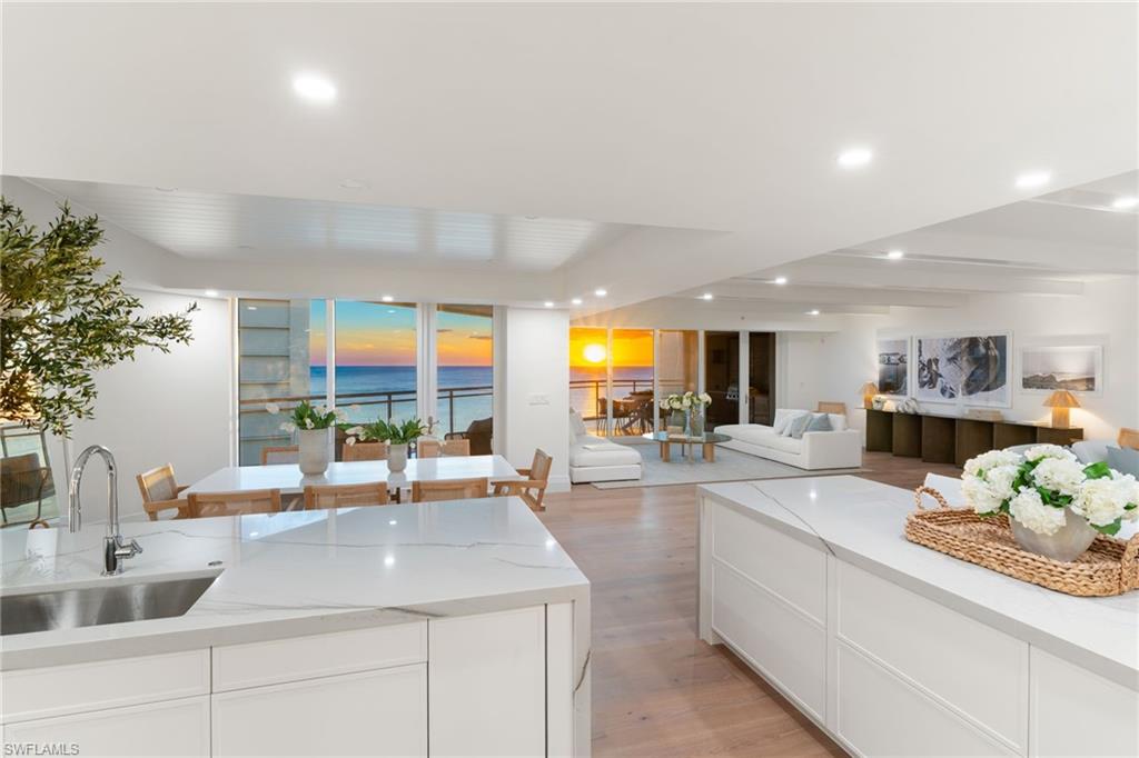 11125 Gulf Shore DR PH-1