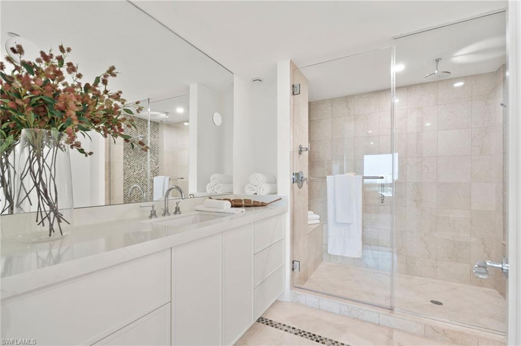11125 Gulf Shore DR PH-1