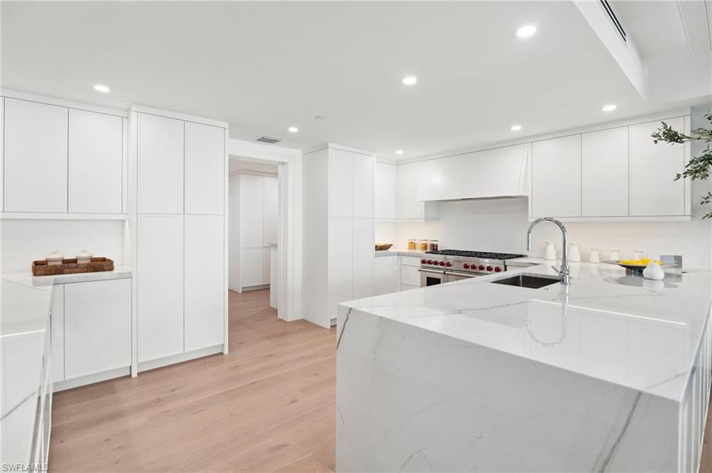11125 Gulf Shore DR PH-1