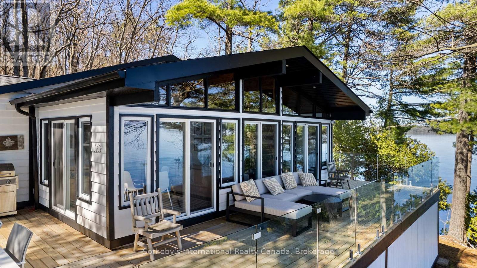 29 BEACHGROVE ISLAND 33LM