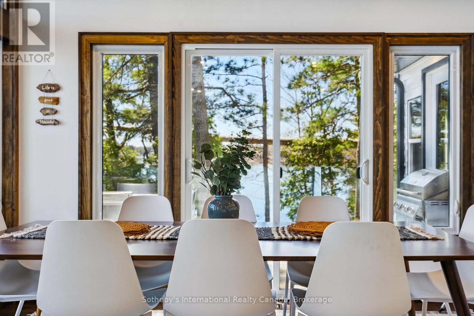 29 BEACHGROVE ISLAND 33LM