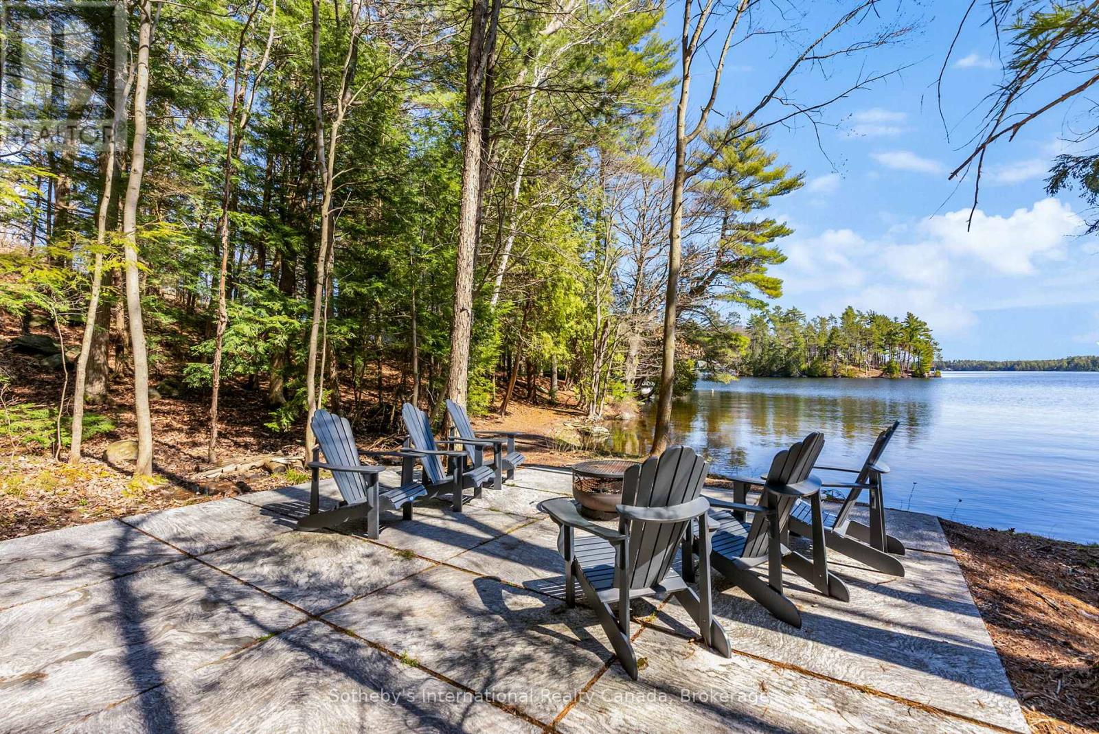 29 BEACHGROVE ISLAND 33LM