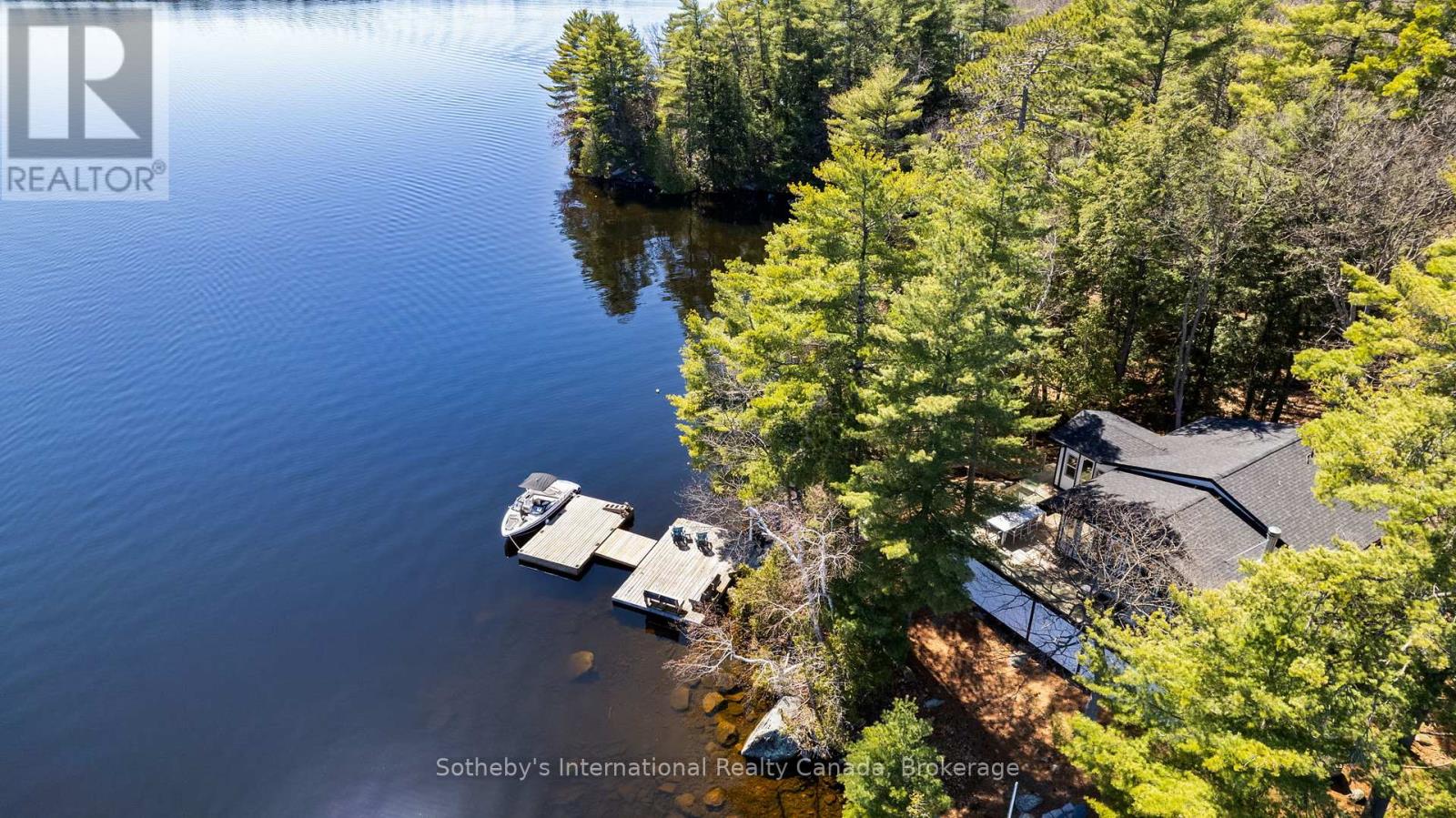 29 BEACHGROVE ISLAND 33LM