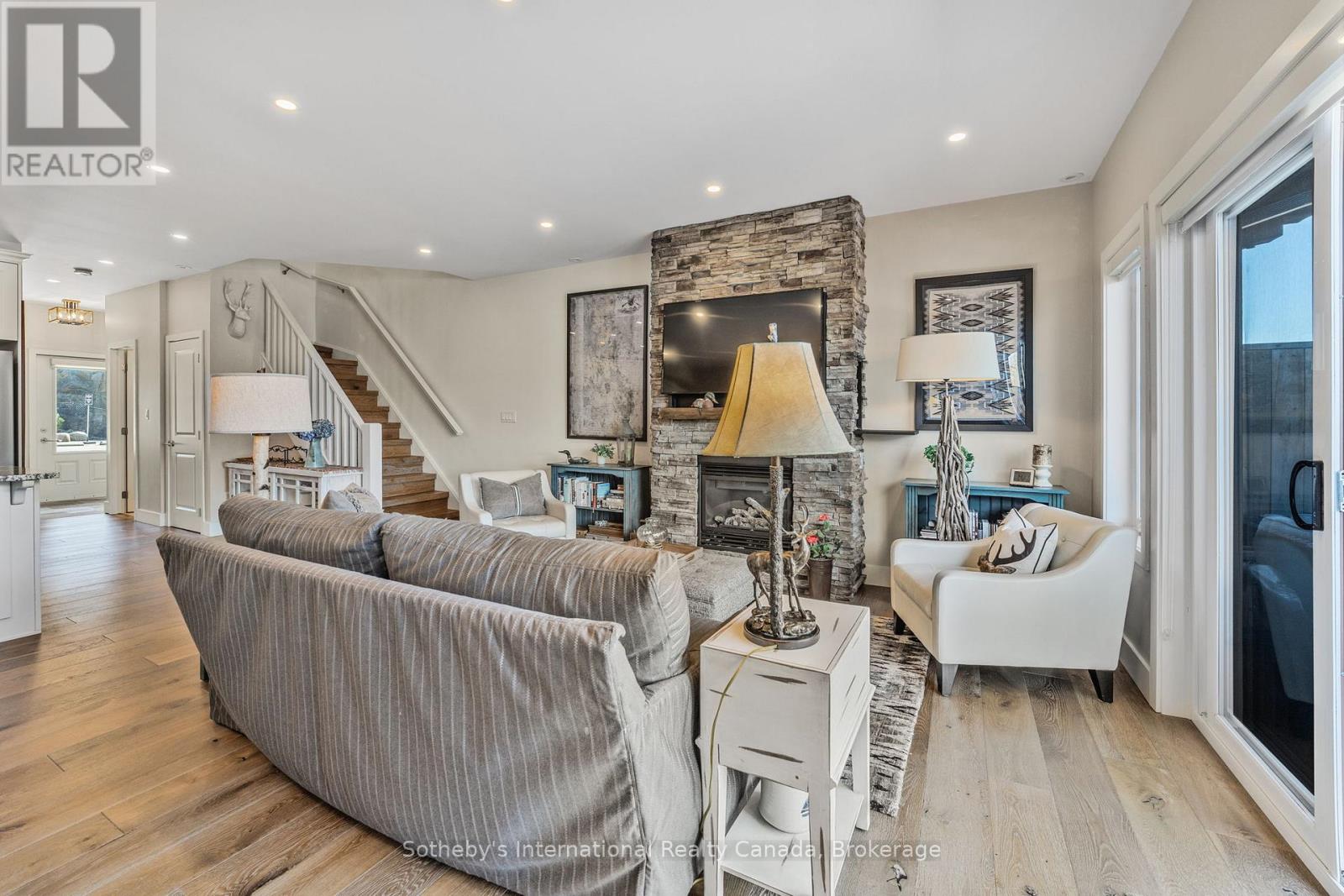 UNIT 207 - 97D JOSEPH STREET
