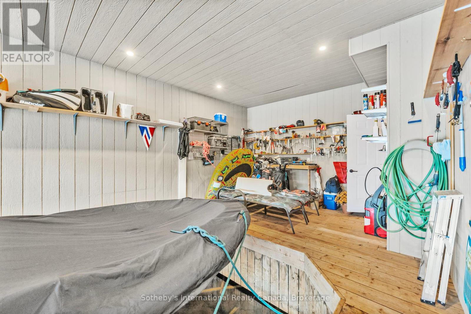 UNIT 207 - 97D JOSEPH STREET