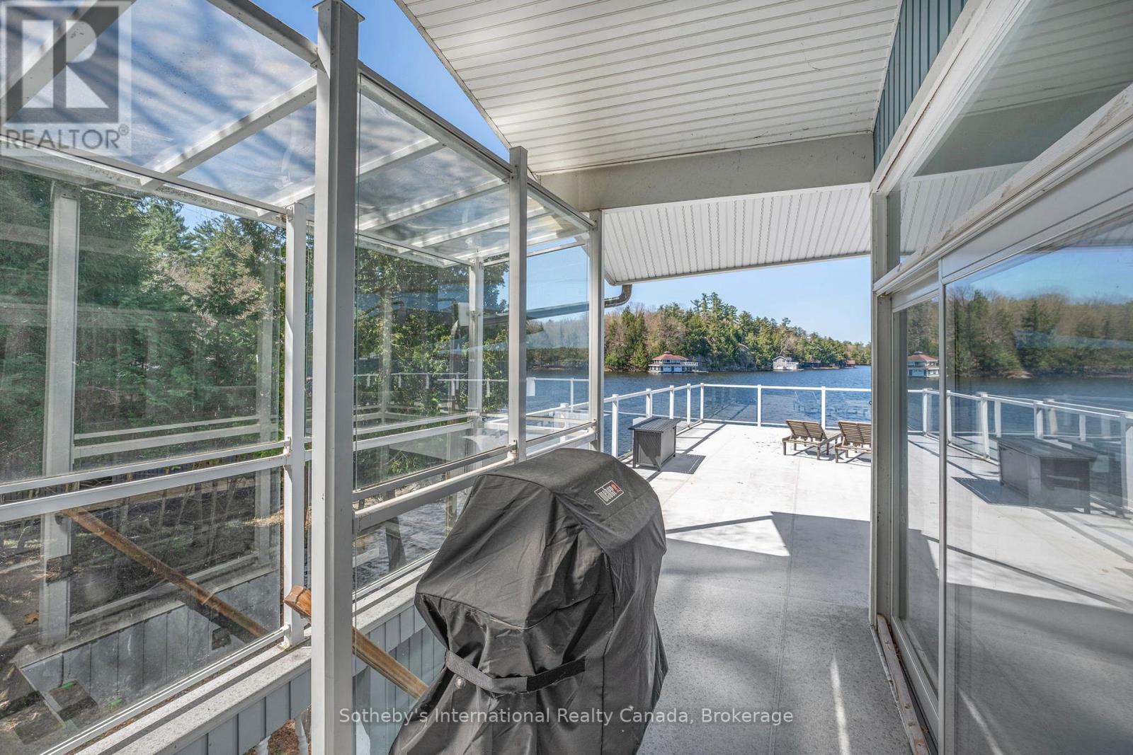 UNIT 1 - 1281 BRACKENRIG ROAD