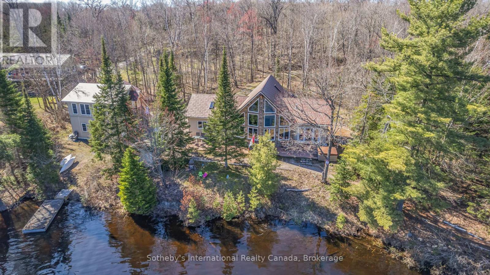 9 PAULS BAY ROAD