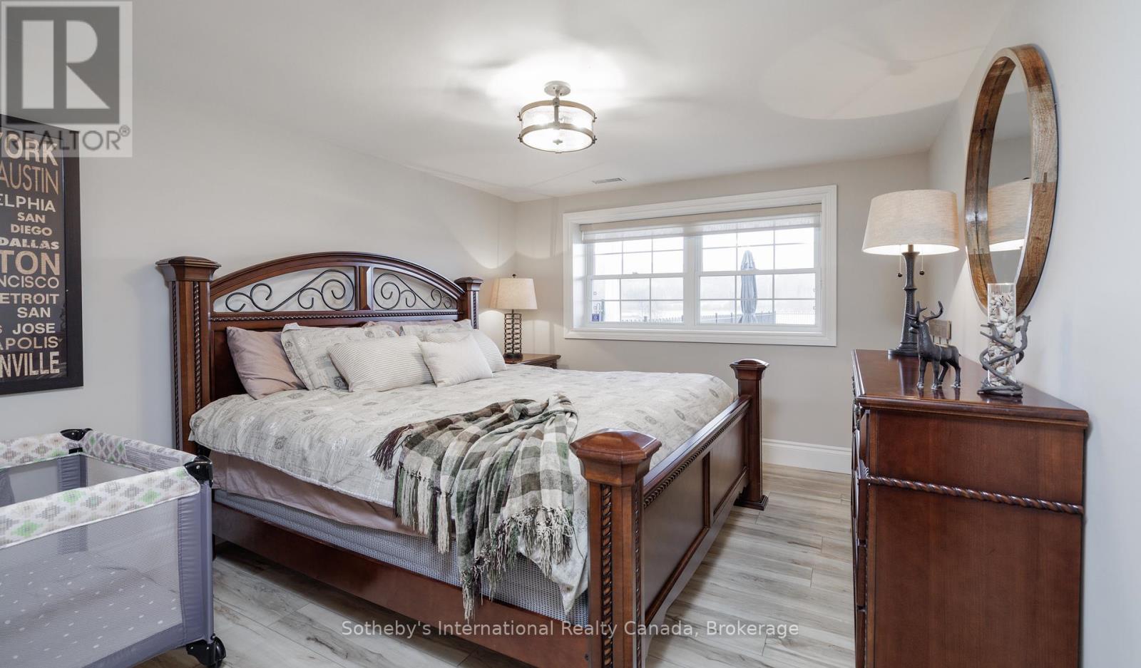 427 WEST BROWNS ROAD E