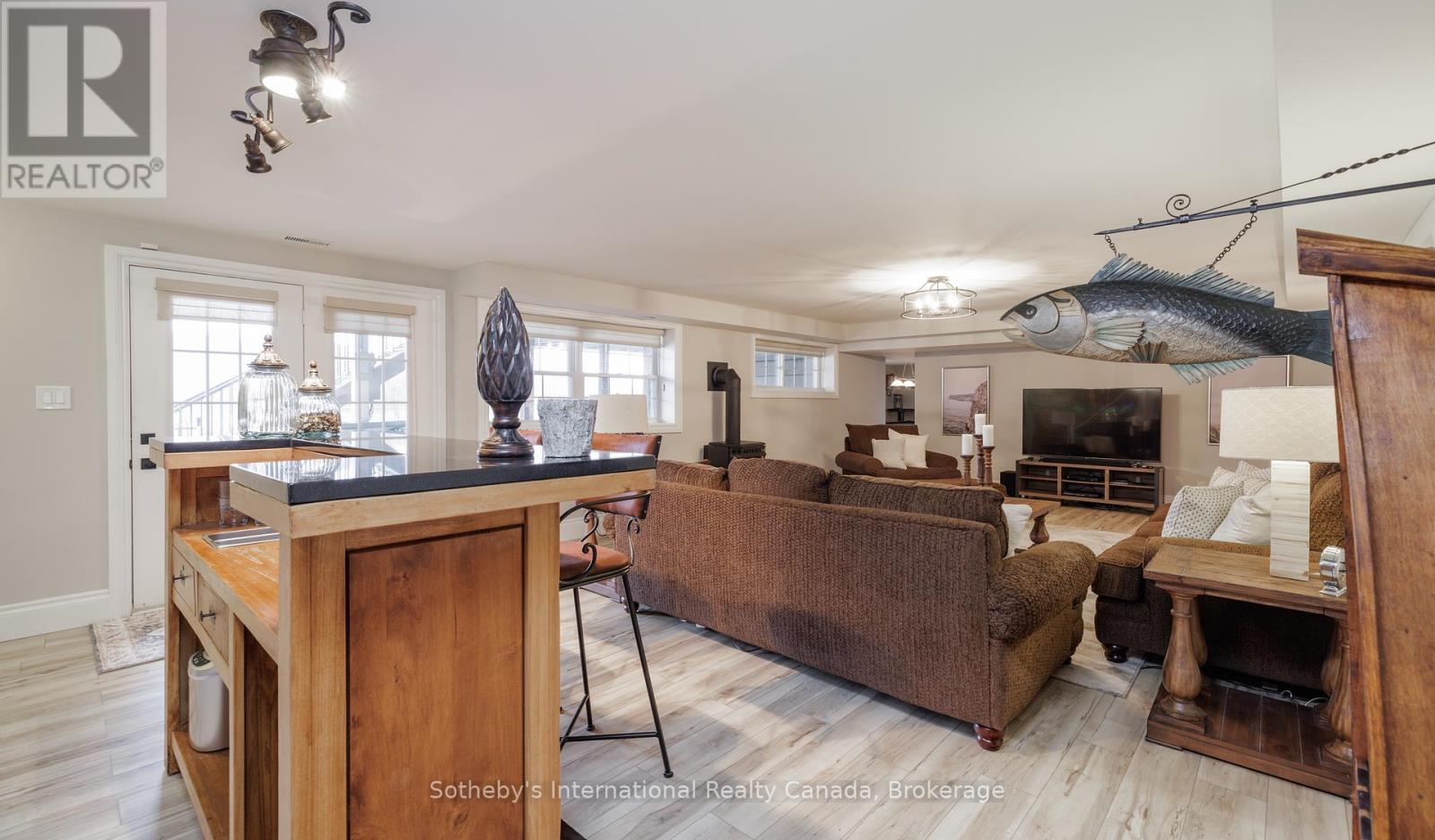 427 WEST BROWNS ROAD E