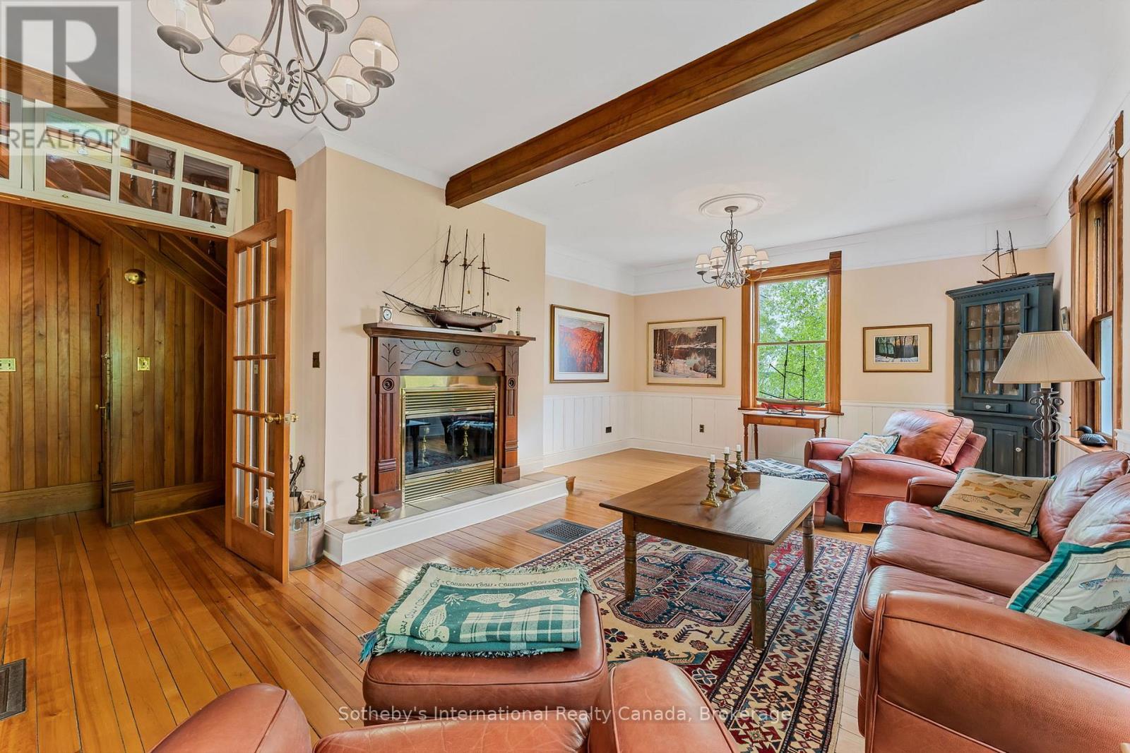 81A WIND ROSE LANE