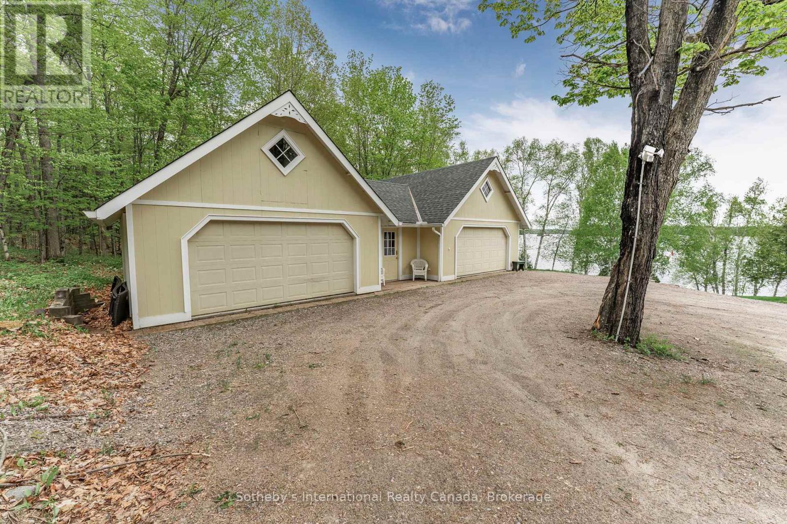 81A WIND ROSE LANE