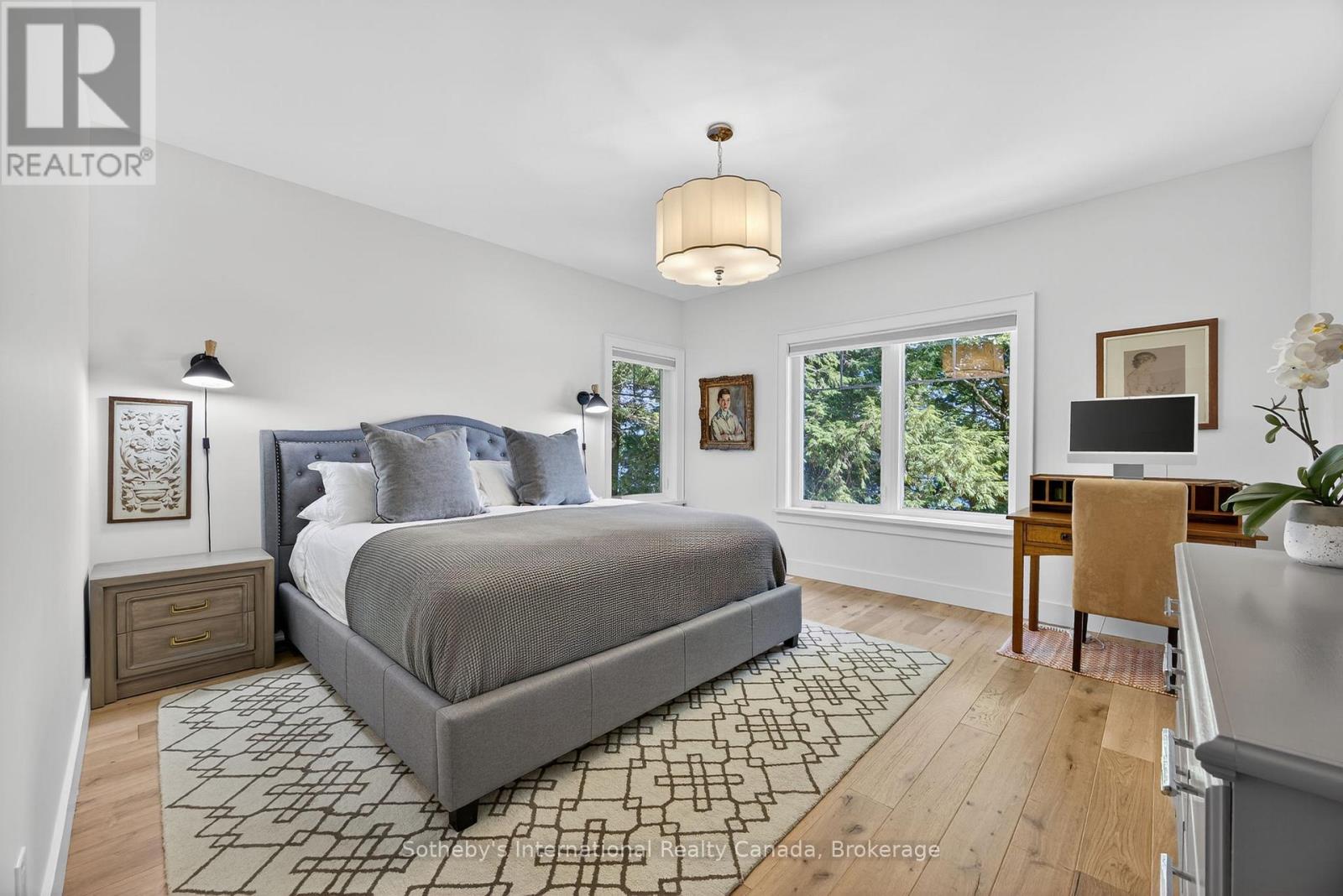 UNIT 52 - 1160 WHITESIDE ROAD