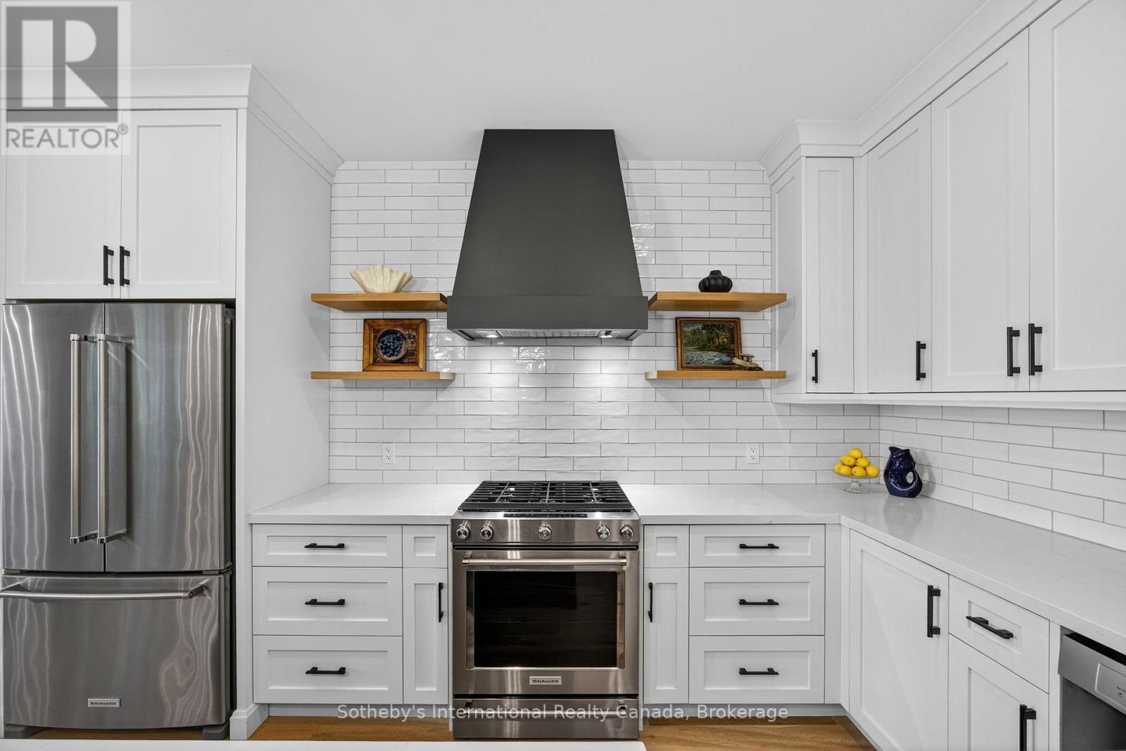 UNIT 52 - 1160 WHITESIDE ROAD