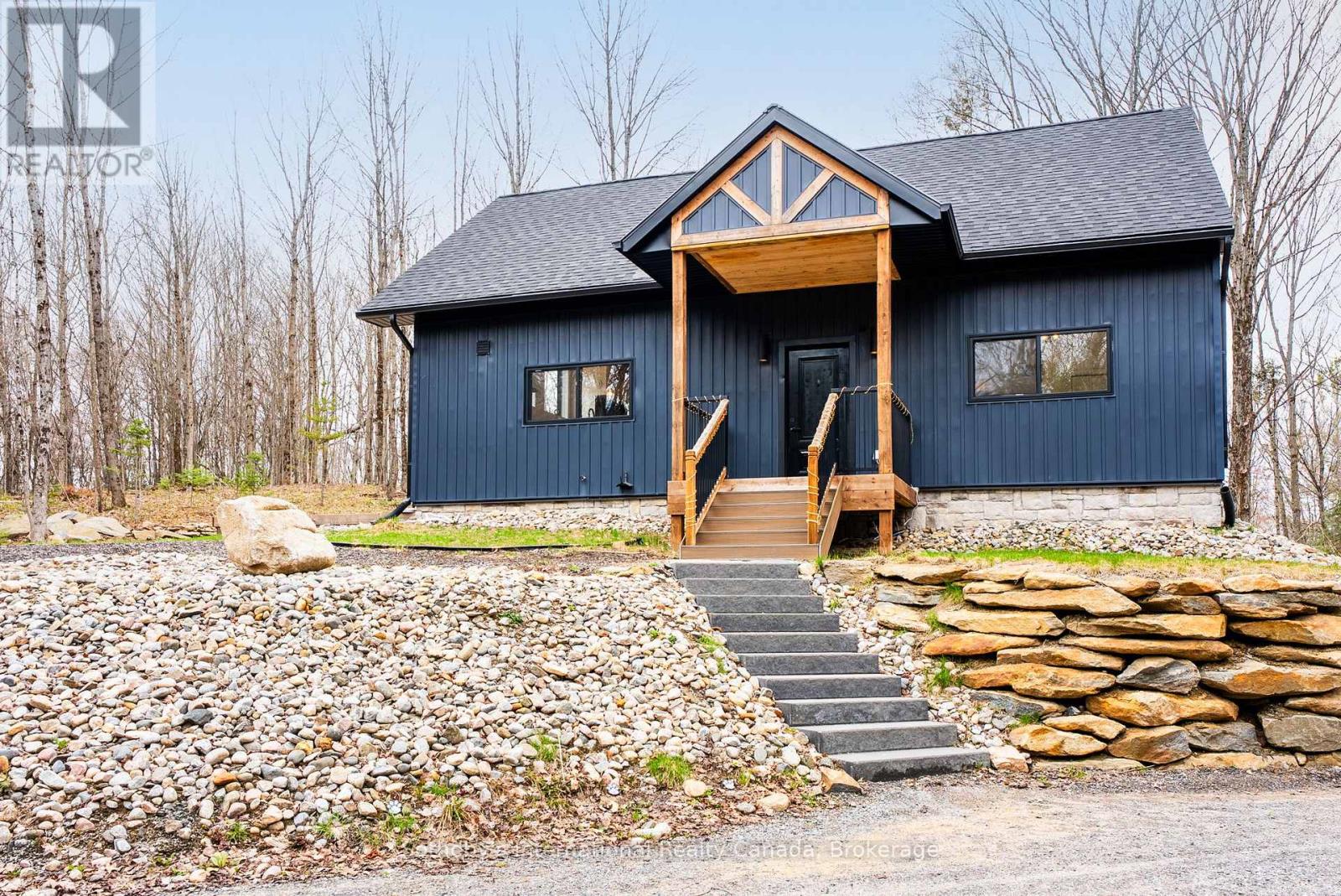 1315 NORTH DRIVE