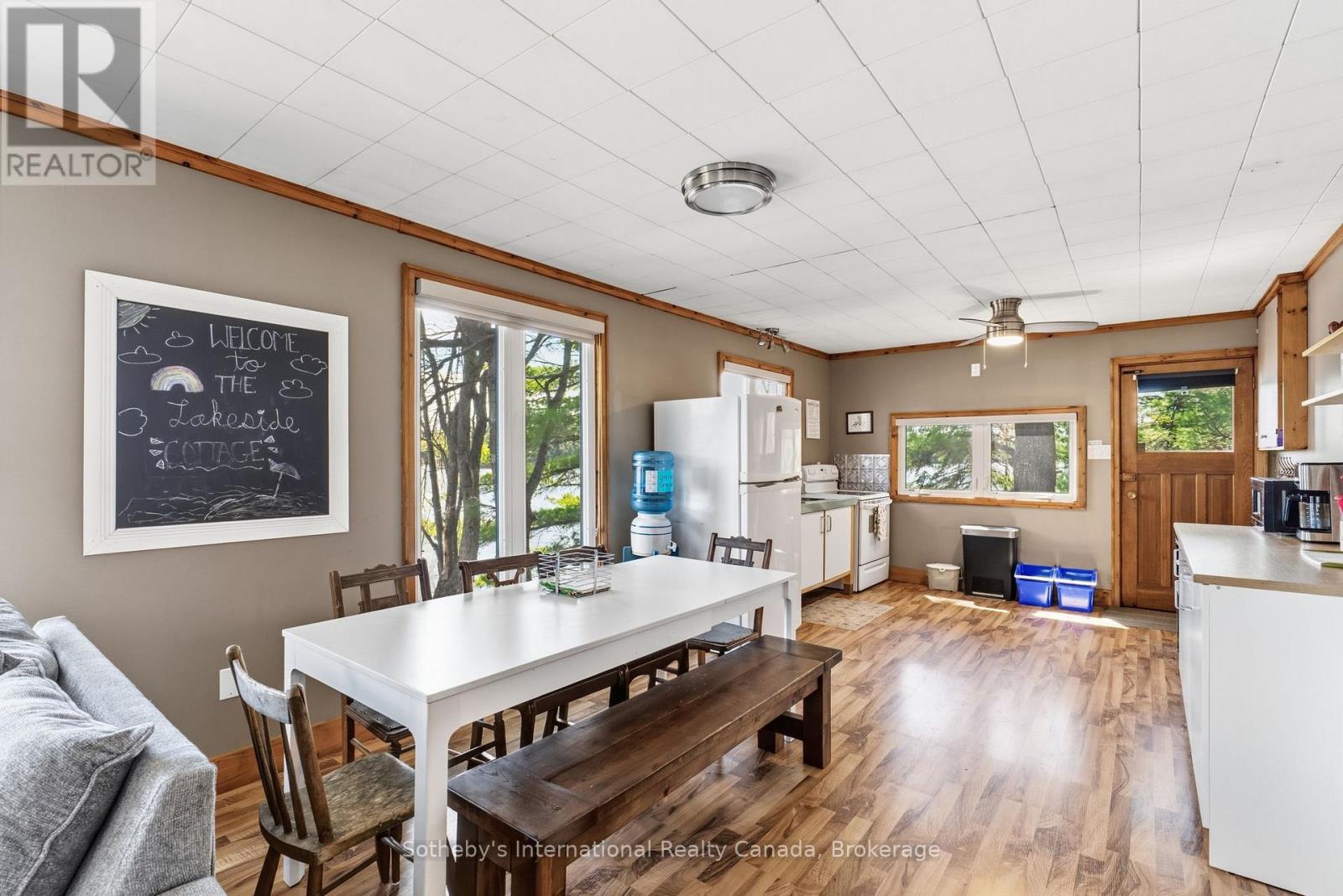 1 - 1049 BELL ROAD