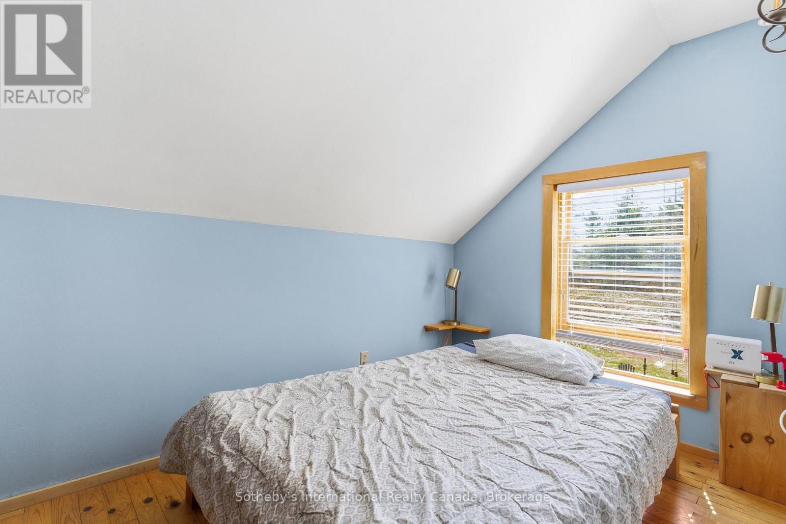 1 - 1049 BELL ROAD
