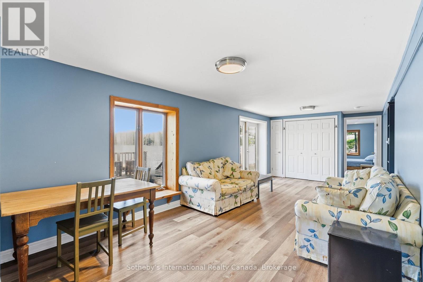 1 - 1049 BELL ROAD