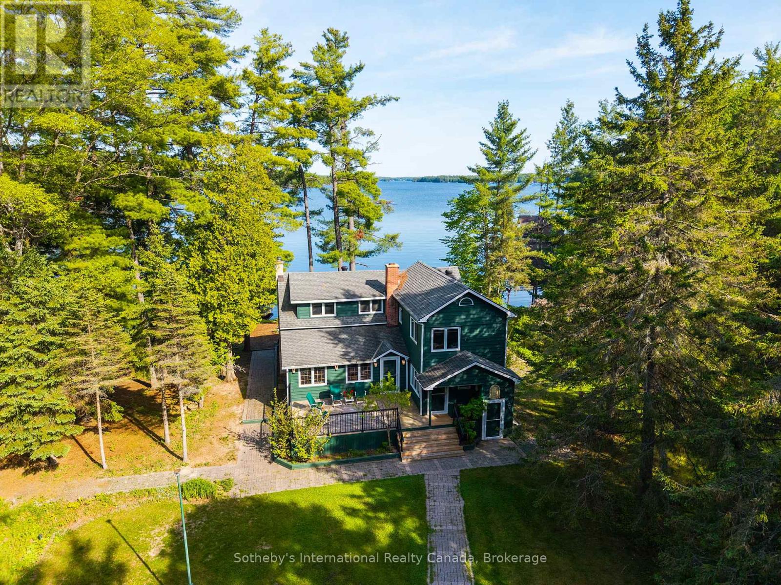 1 - 1132 GREENWOOD POINT DRIVE