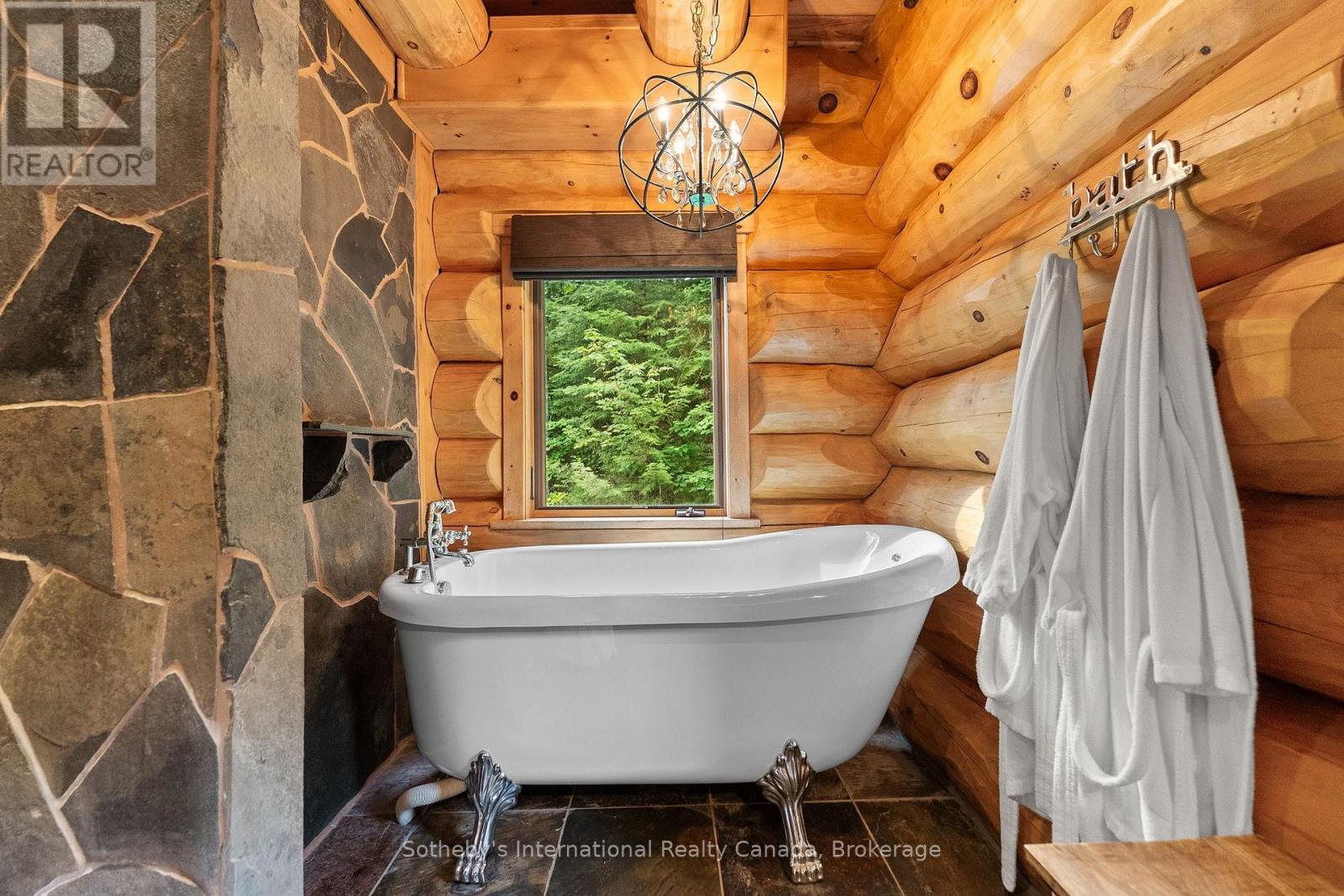 1014 SALMON LAKE ROAD