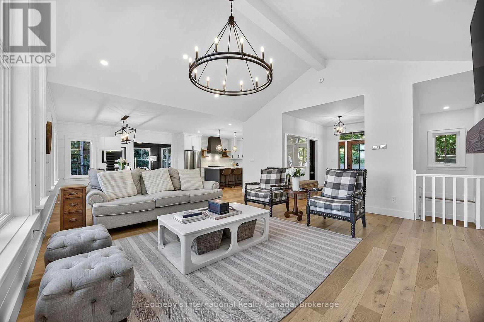 52 - 1160 WHITESIDE ROAD