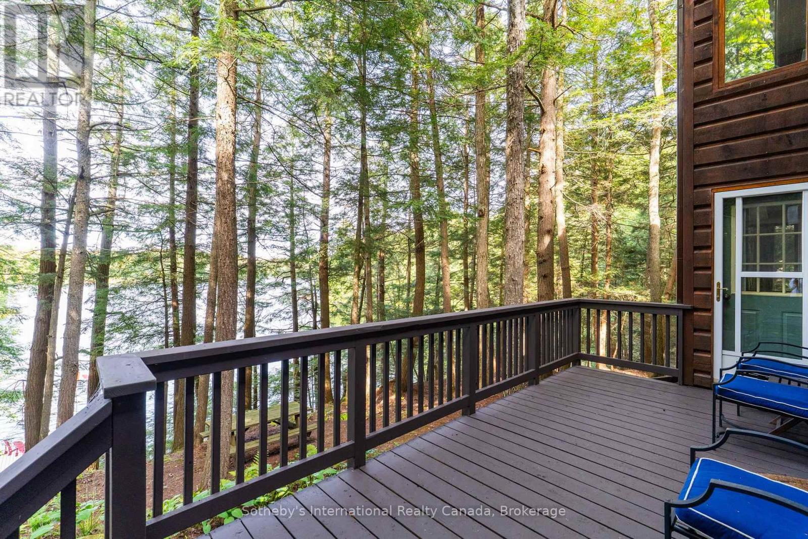 1058 TIMBER TRAIL