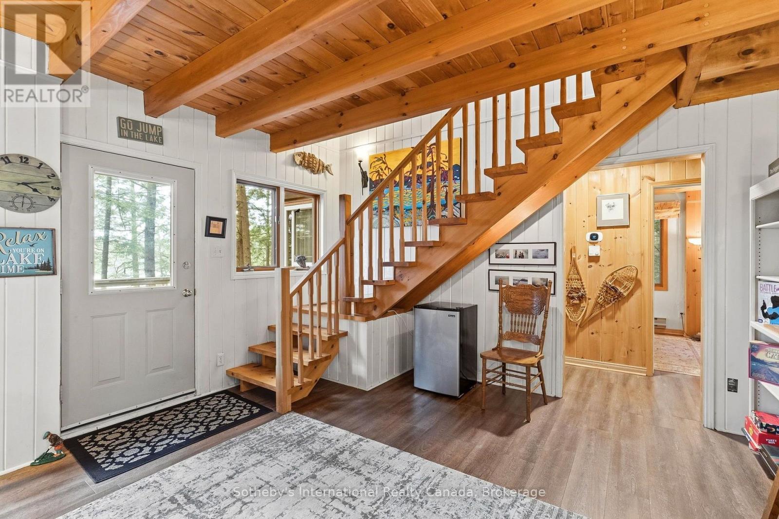 1058 TIMBER TRAIL