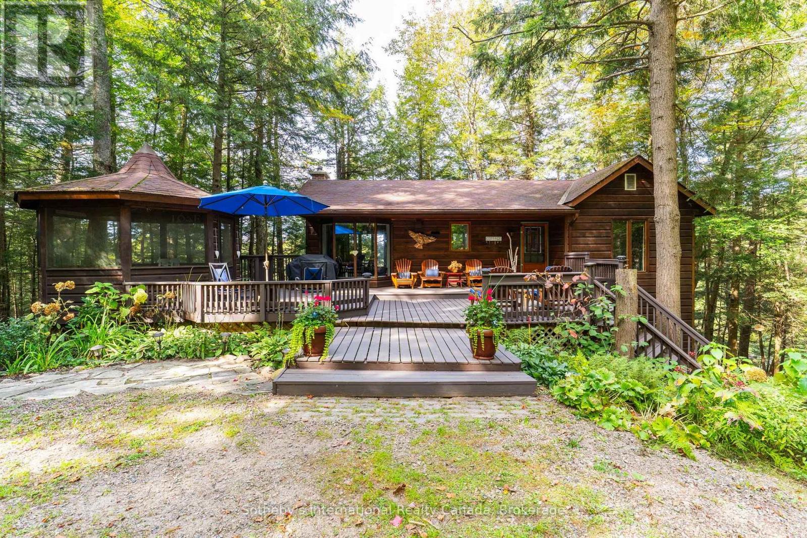1058 TIMBER TRAIL
