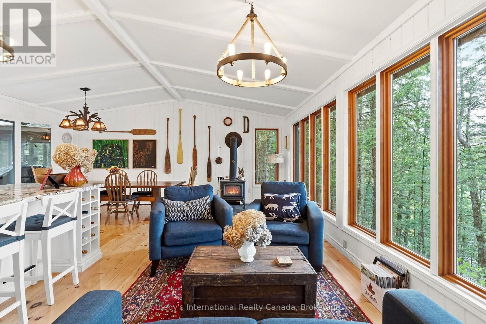 1058 TIMBER TRAIL