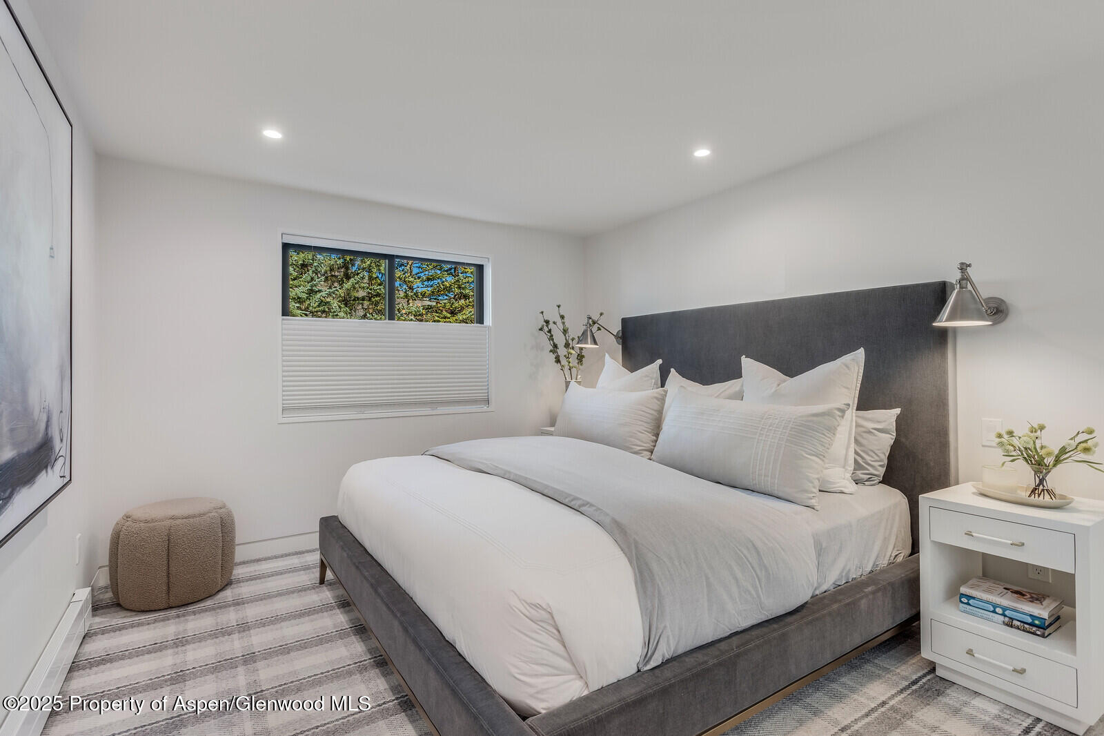 650 S Monarch Street Unit 7