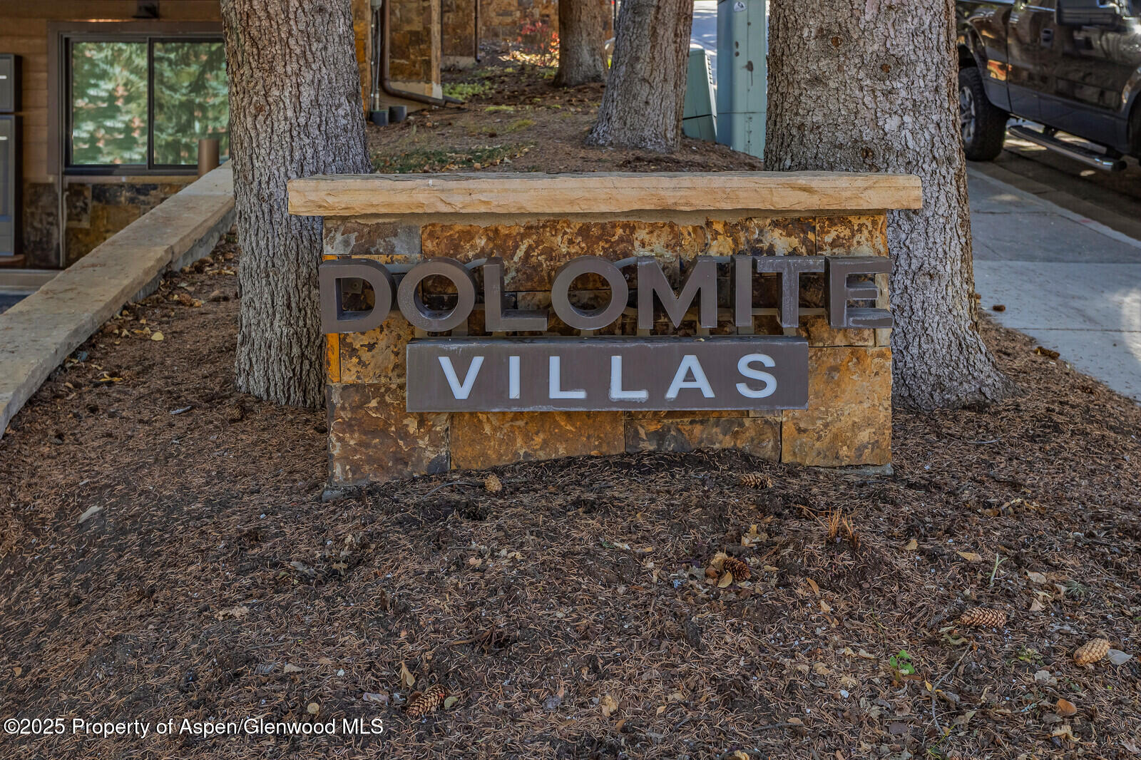 650 S Monarch Street Unit 7