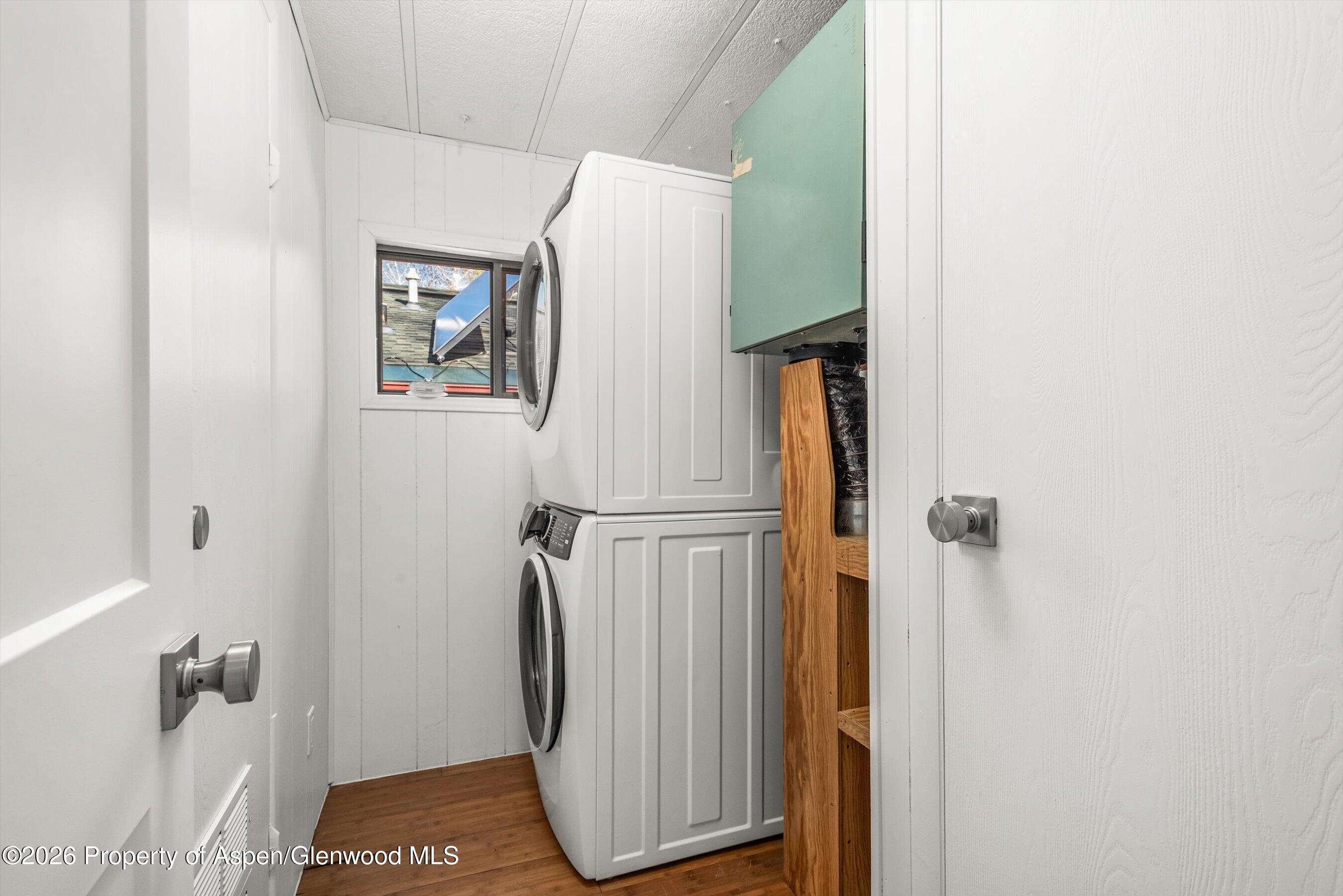 219 Cottonwood Lane
