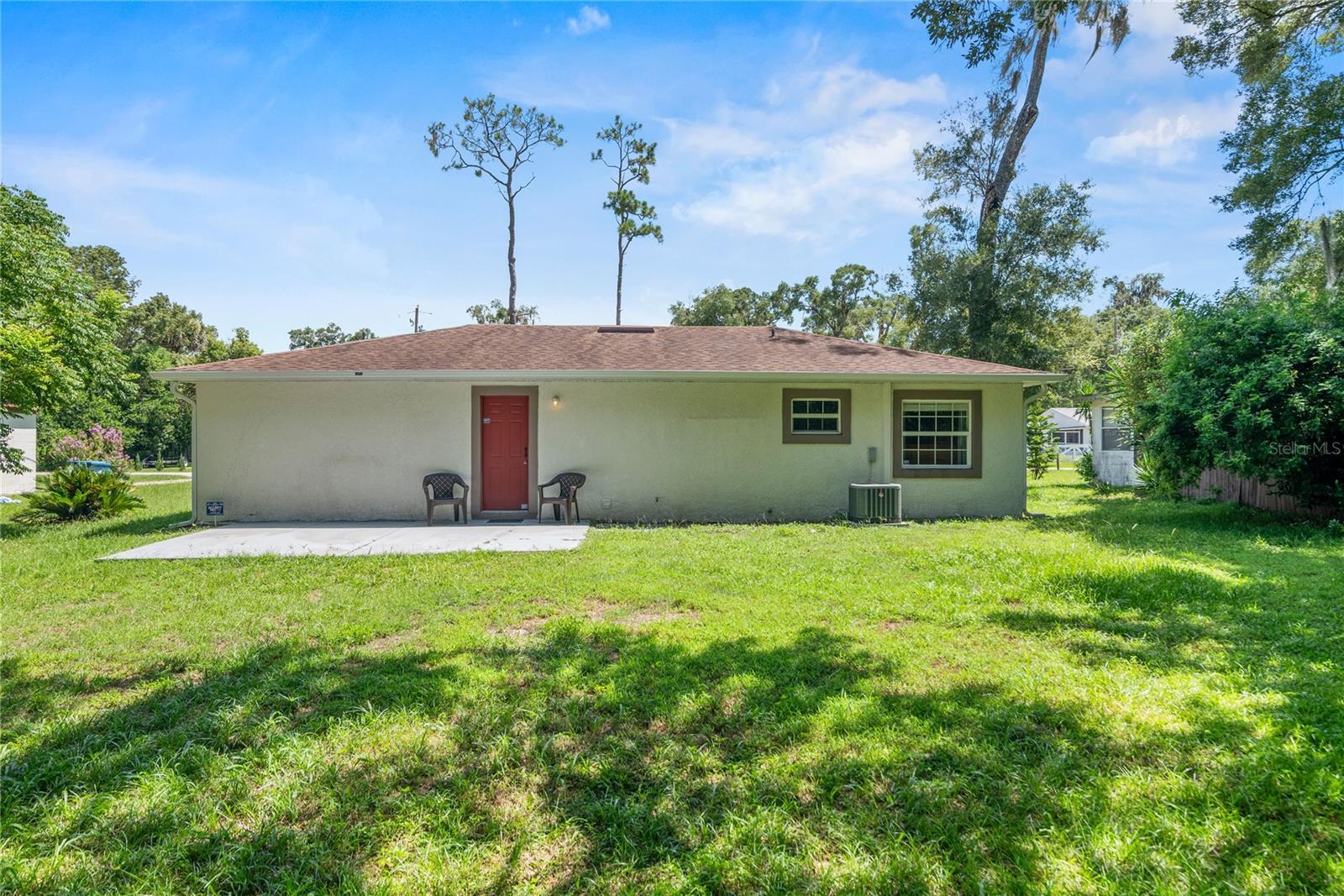 745 TEMPLE AVE