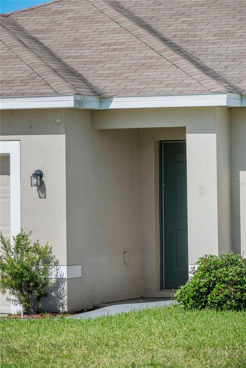 543 LUCERNE BLVD