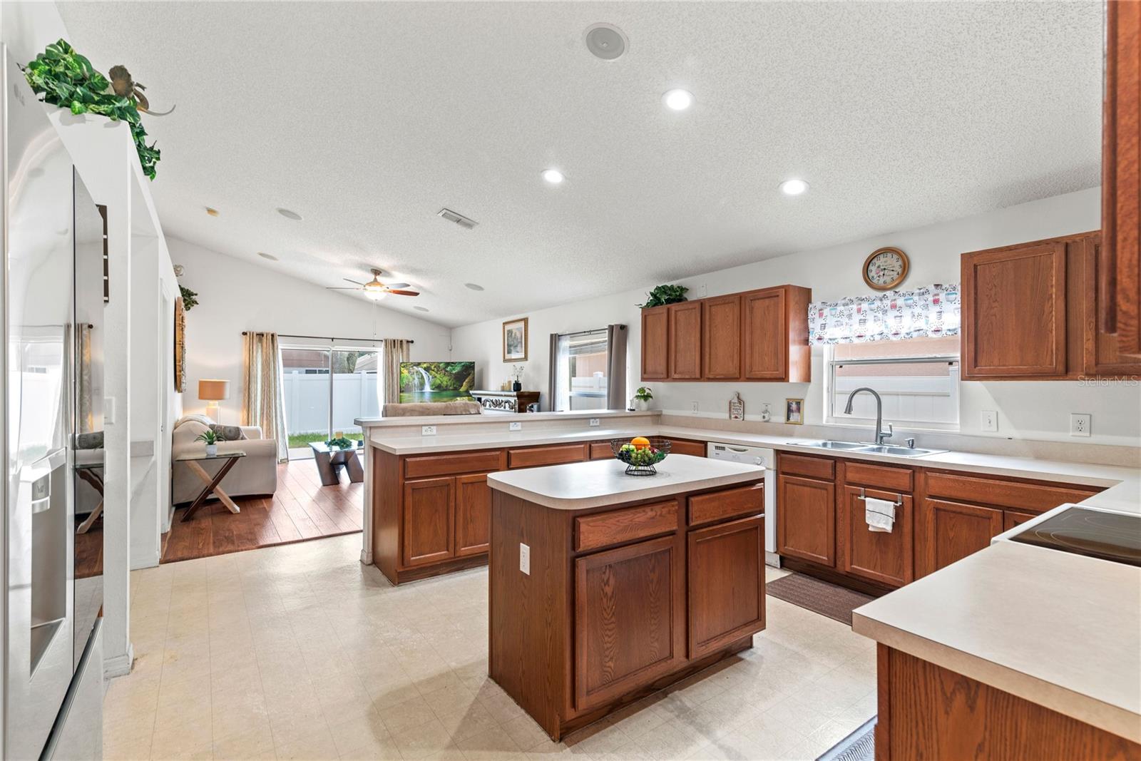 648 PLACID RUN RD