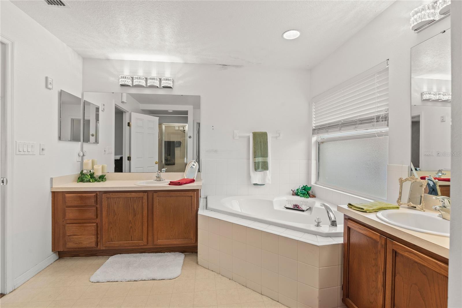 648 PLACID RUN RD