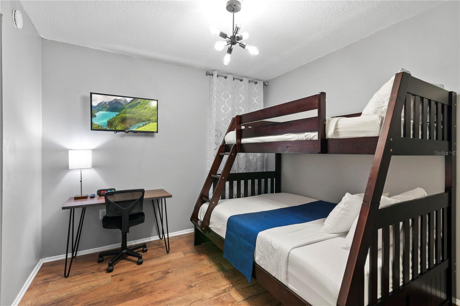 1054 LOTUS COVE CT #623