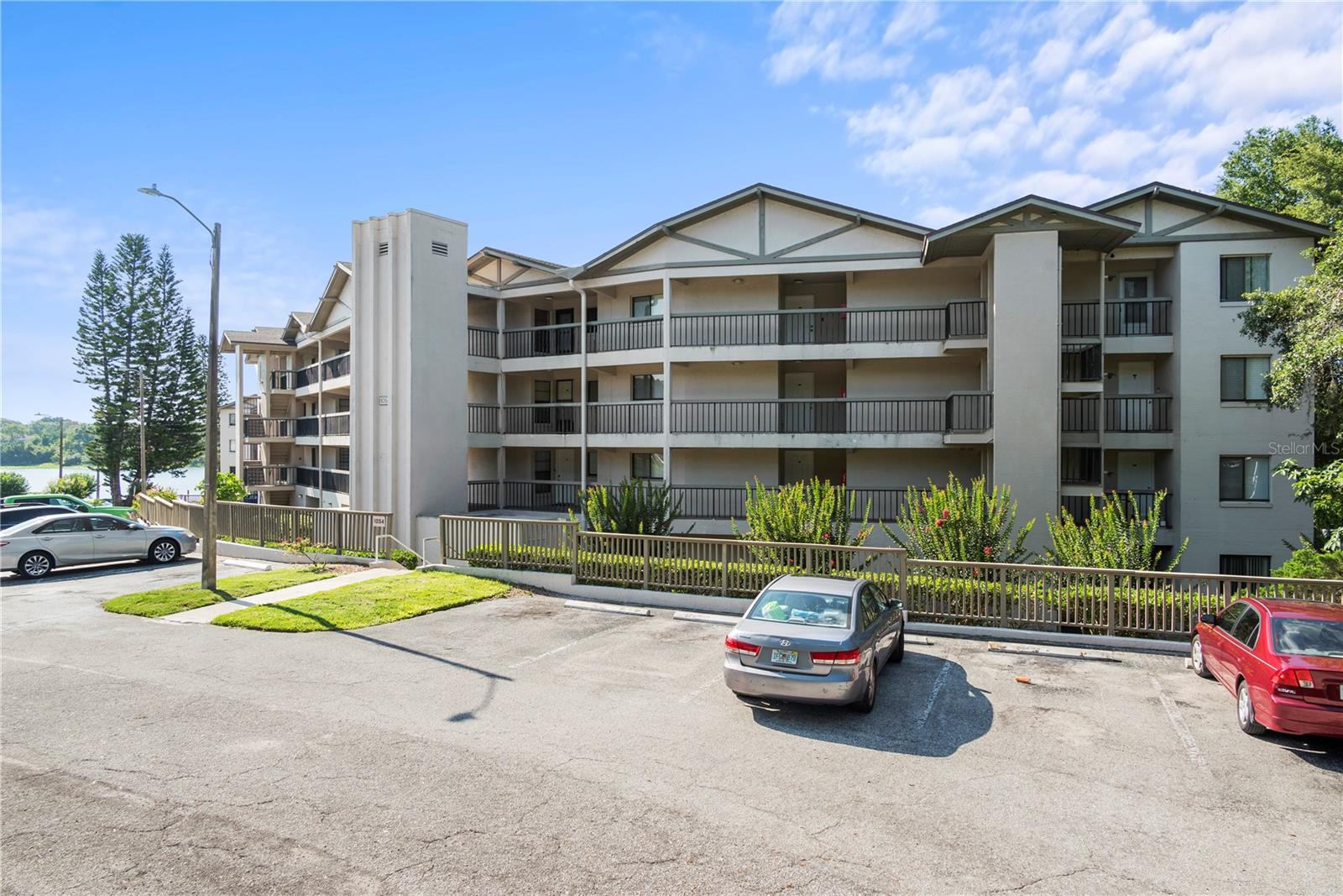 1054 LOTUS COVE CT #623