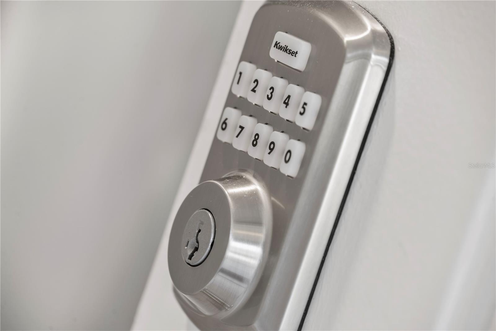 1054 LOTUS COVE CT #623