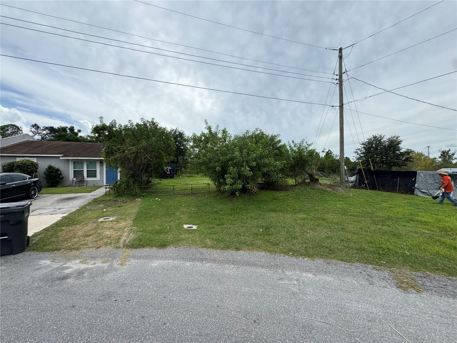 3105 CRYSTAL HILLS LOOP S