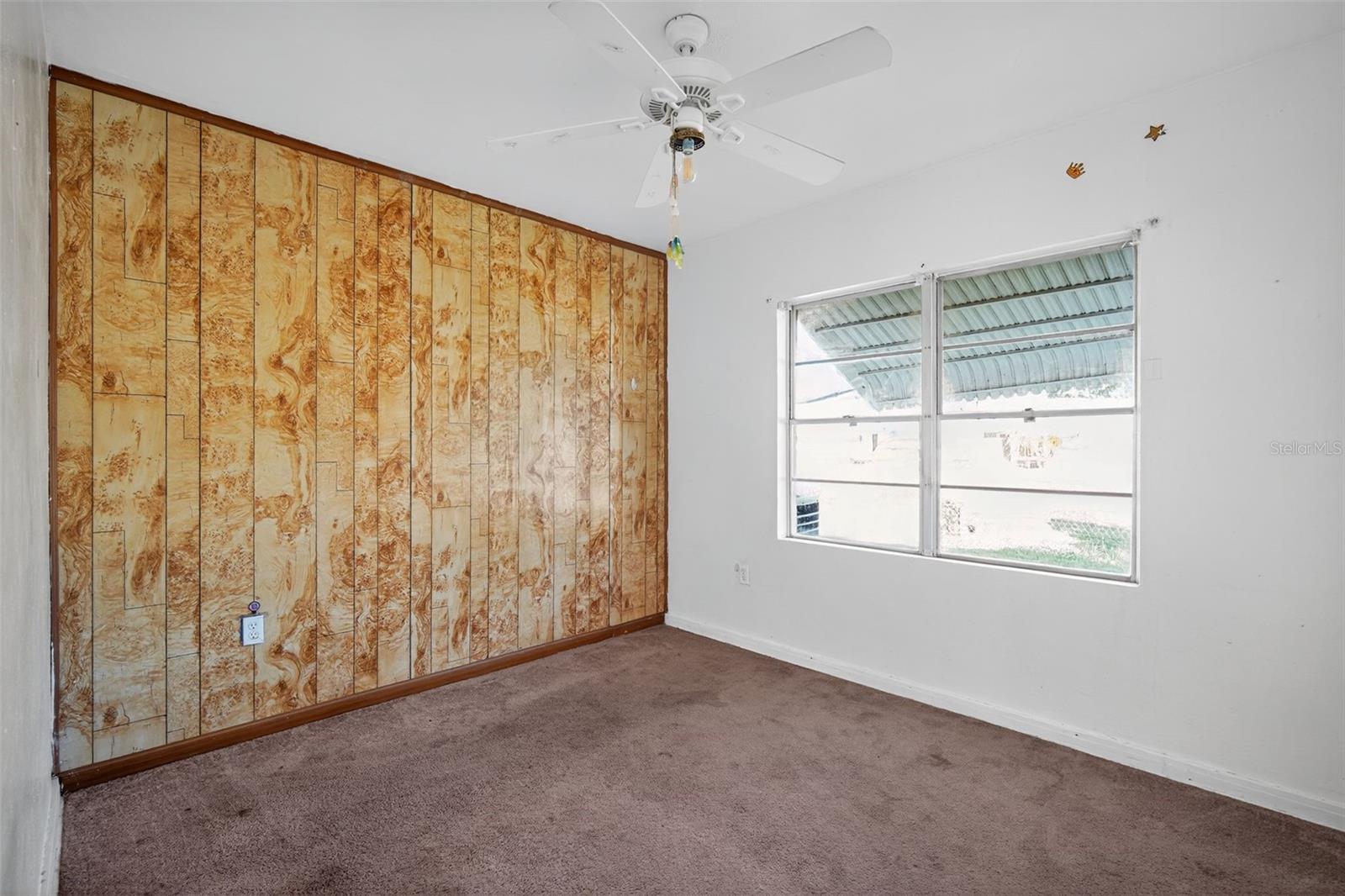 102 ORANGE AVE