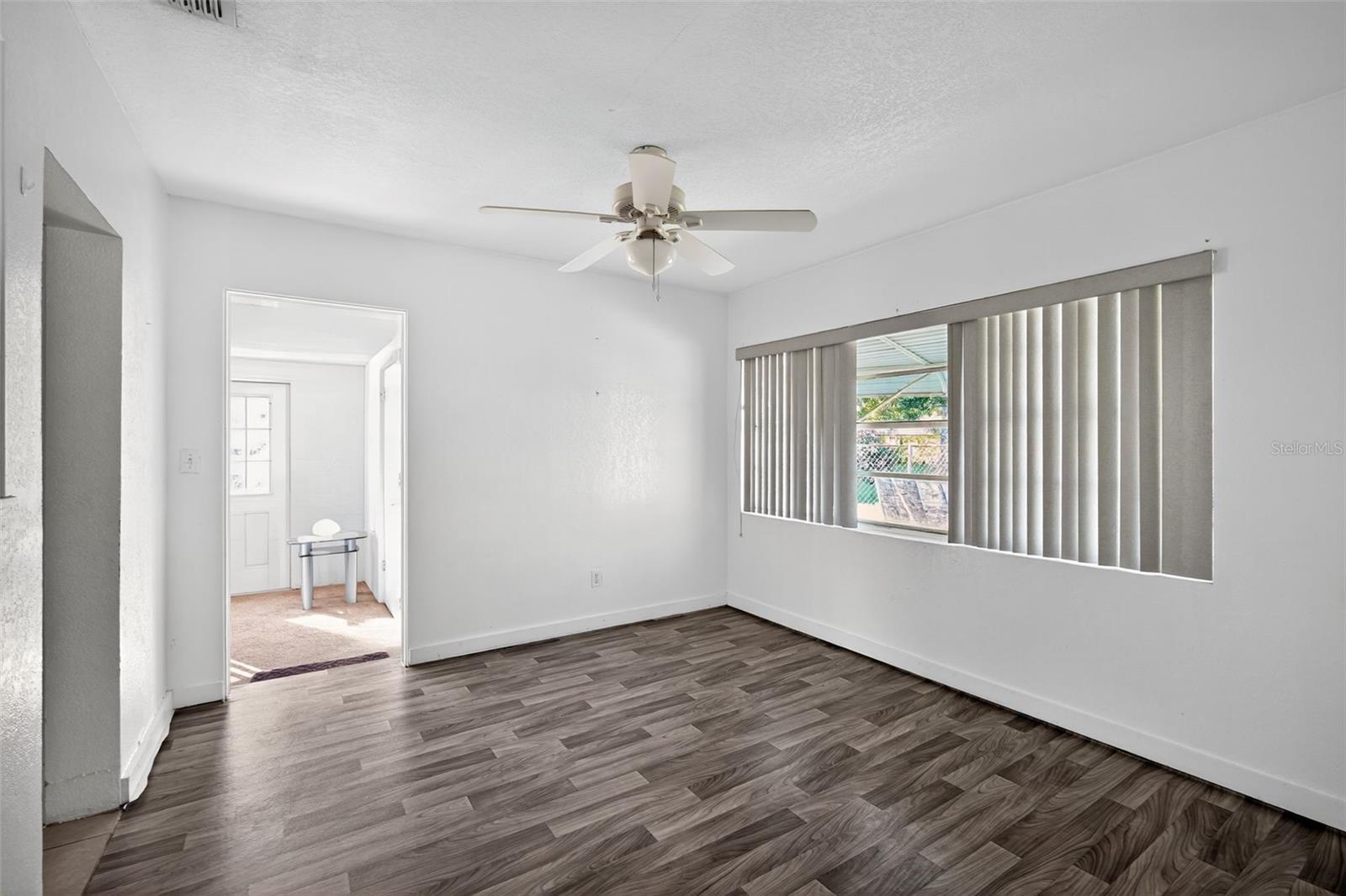 102 ORANGE AVE