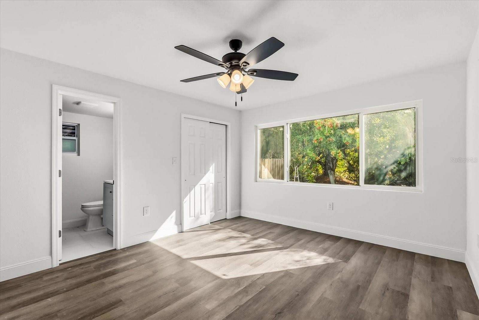 10395 SAN MARTIN BLVD NE