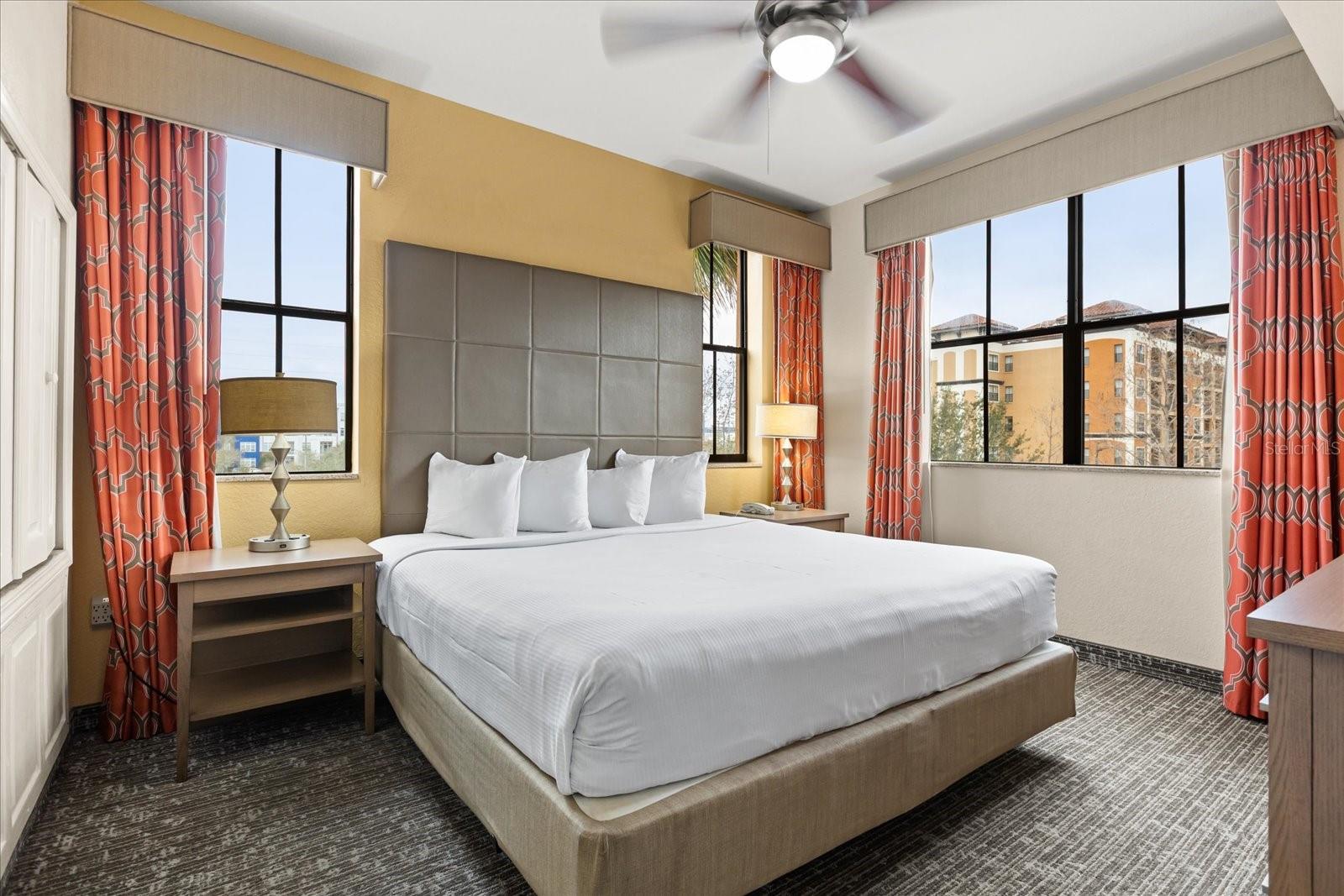 12539 FLORIDAYS RESORT DR #404D