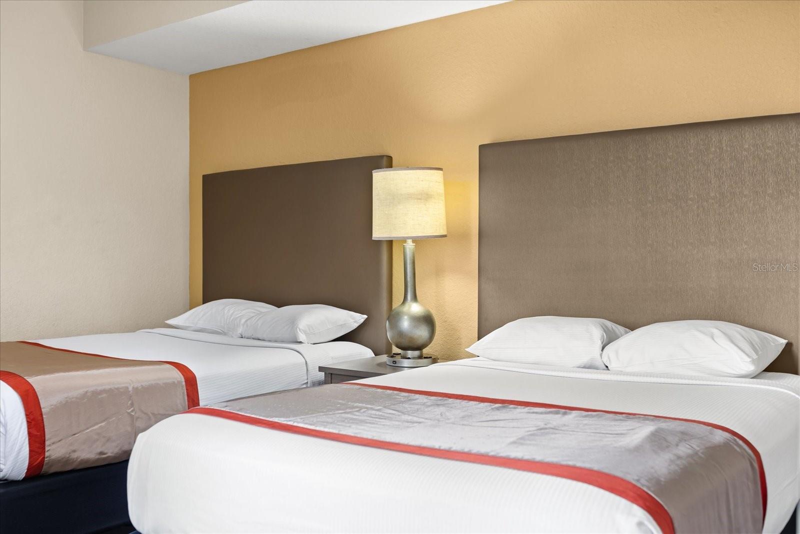 12539 FLORIDAYS RESORT DR #404D