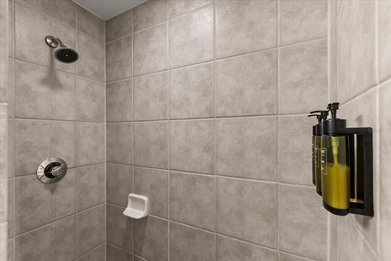 12539 FLORIDAYS RESORT DR #404D